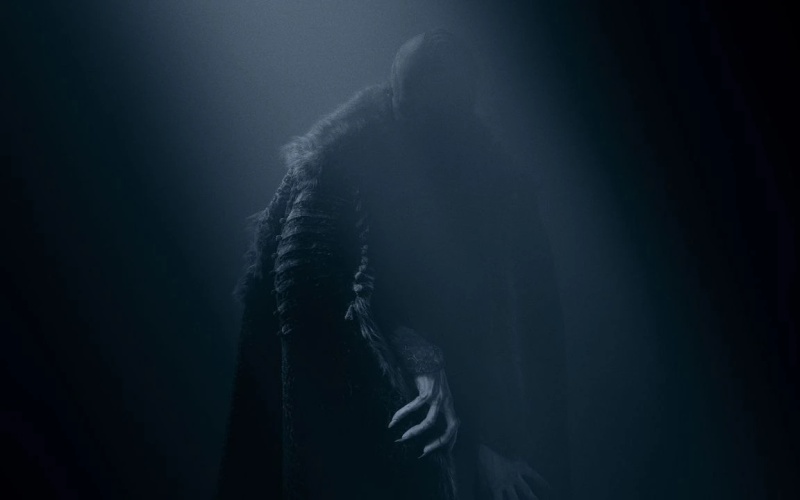 La trasformazione di Bill Skarsgård in Nosferatu