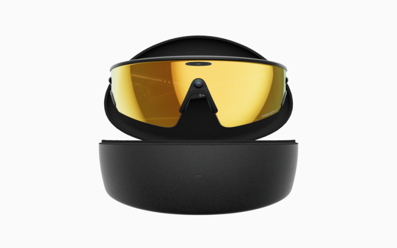 Oakley Meta Vanguard: i nuovi smart glasses per lo sport