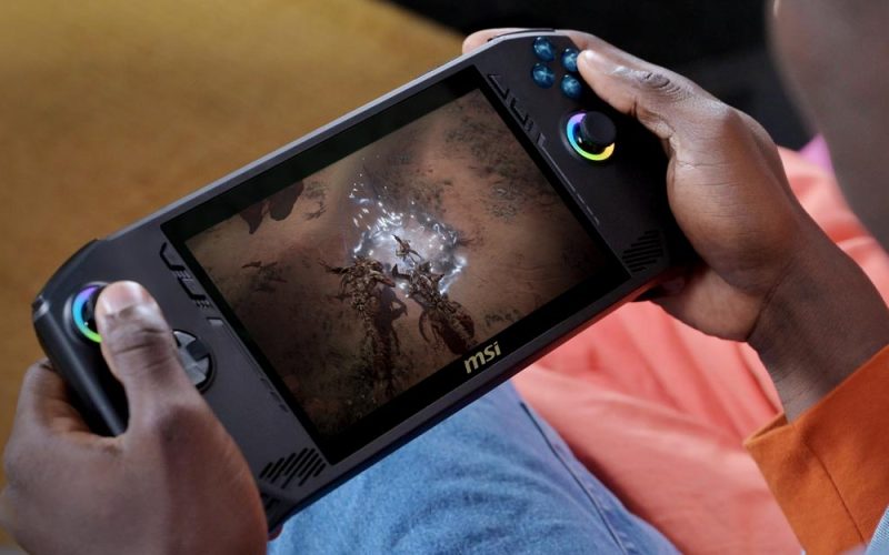 MSI Claw 7 AI+ arriva ufficialmente in Italia