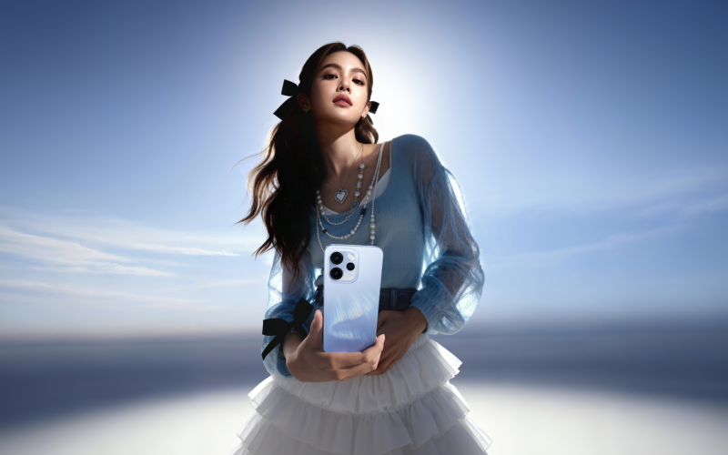 OPPO LANCIA LA RENO15 SERIES