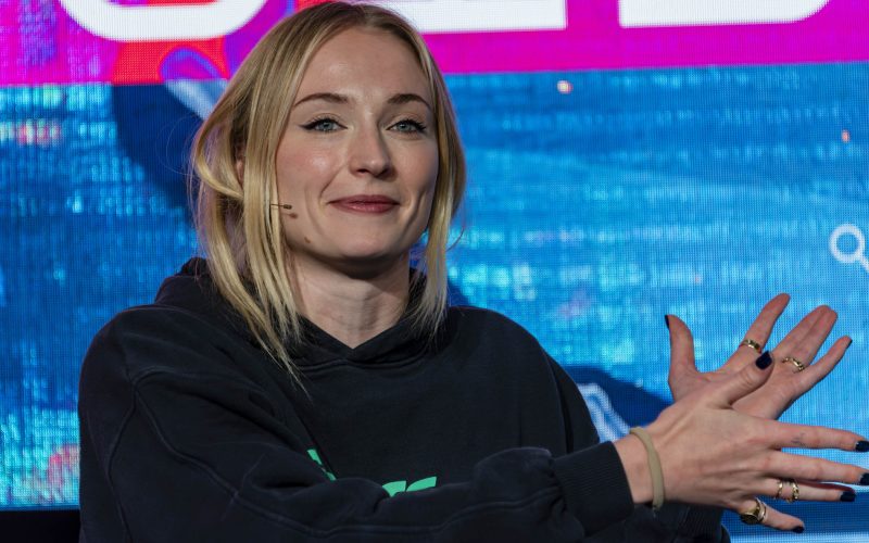 Sophie Turner racconta l’addestramento estremo per Tomb Raider